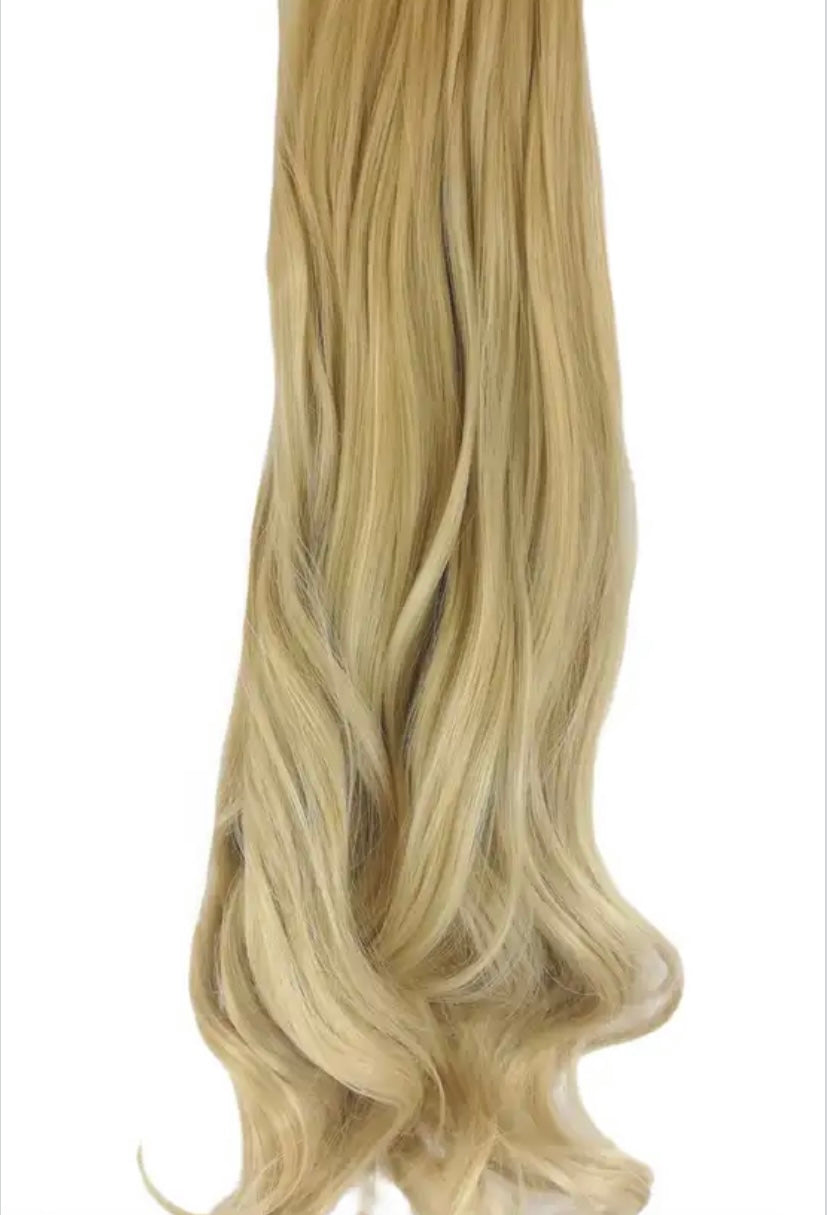 Enomenos™ Crown Atelier Collection 10 Piece Wavy Long Full Head Clip-on Hair Extensions XXL
